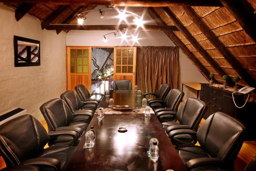 Bains Lodge Блумфонтейн Екстер'єр фото